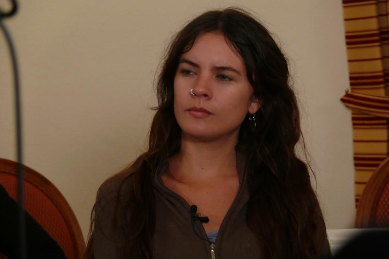 Im Interview mit amerika21.de: Camila Vallejo ...