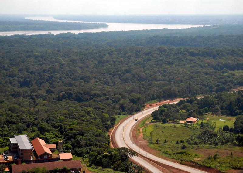 Rio Madeira und die Bundesstraße BR-364