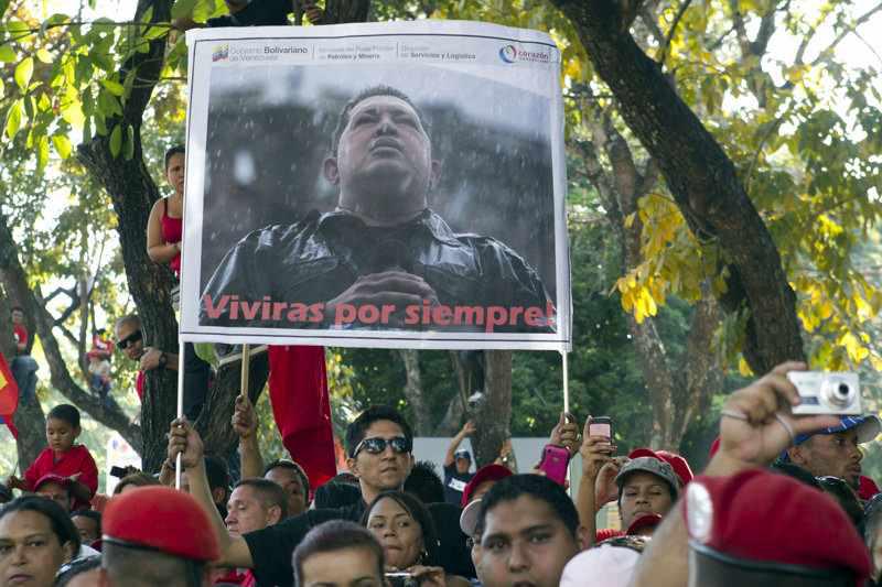 Anhänger von Hugo Chávez: "Du wirst für immer leben"