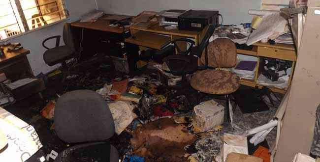 Verwüstetes Büro von Pro-Búsqueda