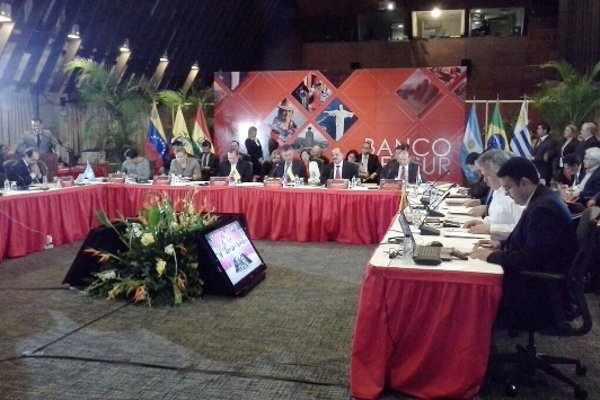 Erstes Treffen des Ministerrates der Banco del Sur im Sitz der venezolanischen Zentralbank in Caracas