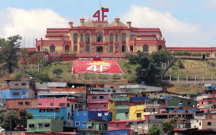Das Militärmuseum im Stadtteil 23 de Enero in Caracas, die letzte Ruhestätte von Hugo Chávez