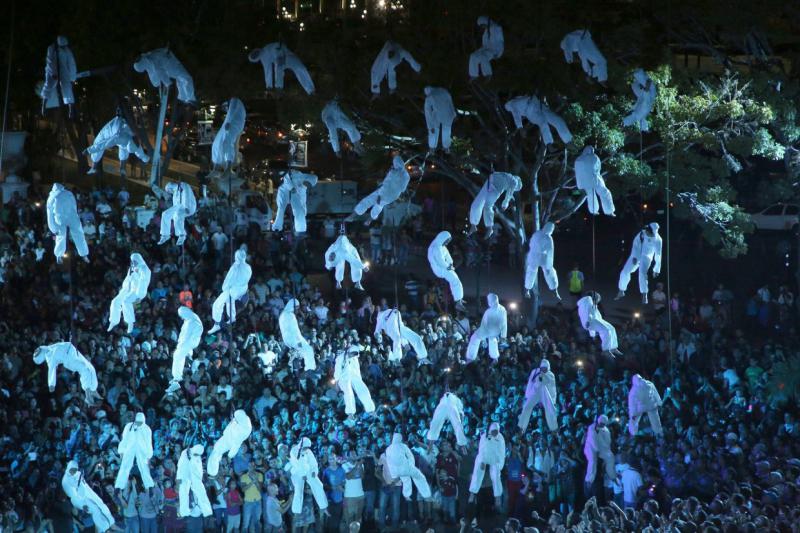 Auch 88 venezolanische Artisten und Schauspieler waren an der Aufführung beteiligt Auch 88 venezolanische Artisten und Schauspieler waren an der Aufführung beteiligt