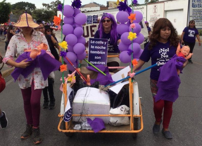 Marcha feminista am 8. März in Oaxaca
