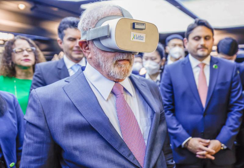 Lula besuchte am 13. April das Forschungs- und Entwicklungszentrum von Huawei in Shanghai