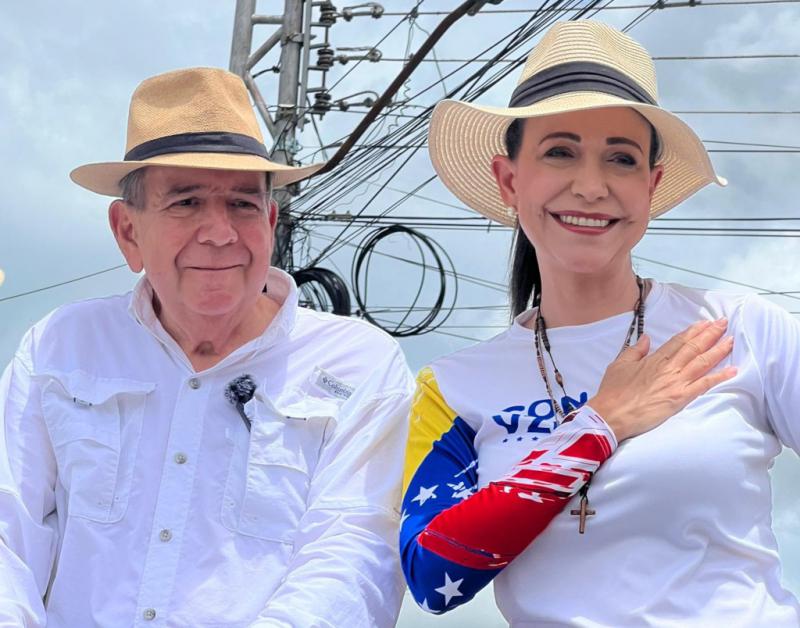 Machado und der Kandidat ihrer Wahl, González