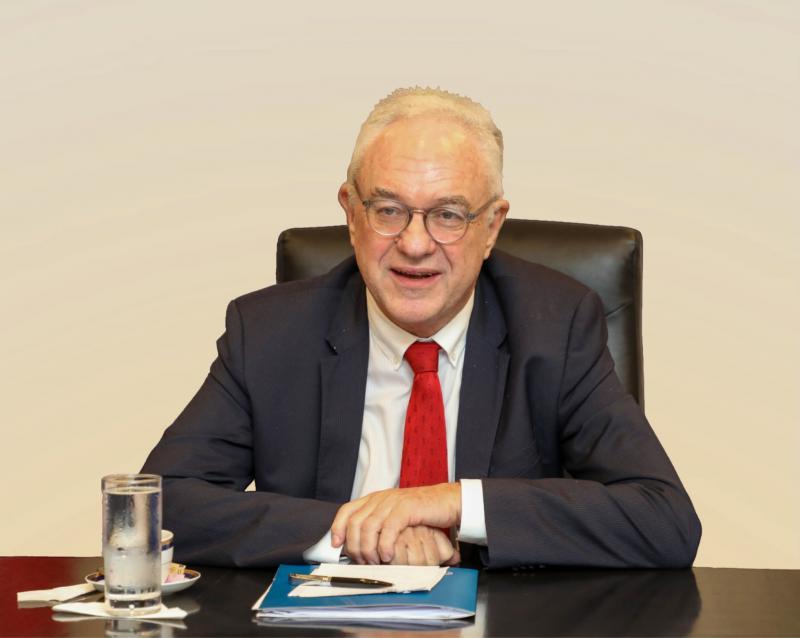 Uruguays Außenminister Mario Lubetkin verkündete direkte Zahlungen an kubanische Ärzte anstatt an die kubanische Regierung