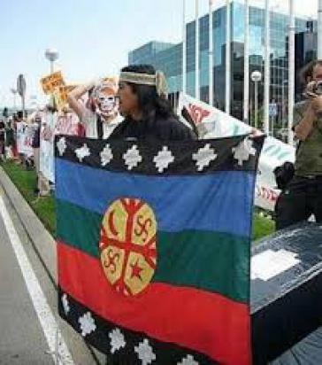 Vertreter der Mapuche verurteilen die Vergabe von Minenkonzessionen auf indigenem Terrritorium Vertreter der Mapuche verurteilen die Vergabe von Minenkonzessionen auf indigenem Terrritorium