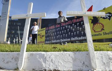 Protest gegen BASF und Shell in Brasilien