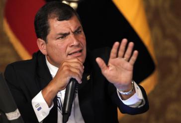 Präsident Correa kündigte bereits im Januar an, gegen die Präsenz von US-Militärs vorzugehen Präsident Correa kündigte bereits im Januar an, gegen die Präsenz von US-Militärs vorzugehen