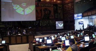 Plenarsitzung des Parlaments von Ecuador Plenarsitzung des Parlaments von Ecuador
