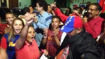 Siegesfeier von Unterstützern der Regierungspartei Maduros PSUV nach der Wahl in Venezuela Siegesfeier von Unterstützern der Regierungspartei Maduros PSUV nach der Wahl in Venezuela