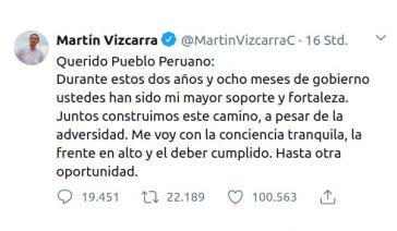 Der abgesetzte Präsident wendet sich in einem Tweet an die Bevölkerung und deutet an, in der Politik des Landes weiter eine Rolle spielen zu wollen Der abgesetzte Präsident wendet sich in einem Tweet an die Bevölkerung und deutet an, in der Politik des Landes weiter eine Rolle spielen zu wollen