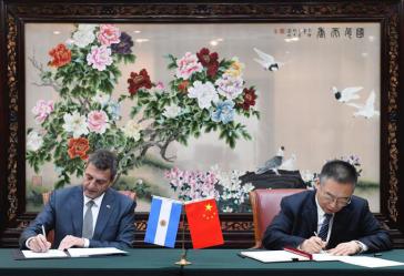 Wirtschaftsminister Sergio Massa erneuerte im April in China einen Yuan-Swap mit China.
