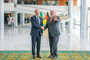 Freundlich, aber entschieden im Widerspruch: Lula da Silva und Olaf Scholz am Montag in Brasília Freundlich, aber entschieden im Widerspruch: Lula da Silva und Olaf Scholz am Montag in Brasília