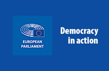 "Europaparlament - Demokratie in Aktion": Die beiden Profilbilder des EP-facebook-Accounts (Montage) "Europaparlament - Demokratie in Aktion": Die beiden Profilbilder des EP-facebook-Accounts (Montage)