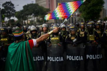 "La toma de Lima": Menschen aus allen Teilen Perus protestieren in der Hauptstadt gegen die Regierung "La toma de Lima": Menschen aus allen Teilen Perus protestieren in der Hauptstadt gegen die Regierung