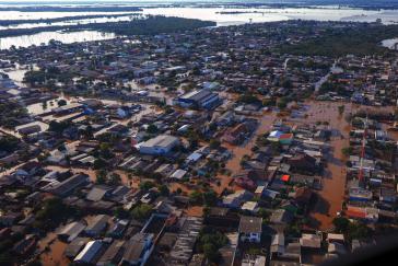 Überschwemmung in Porto Alegre. Die Zahl der Vertriebenen im Bundesstaat liegt bei 581.000