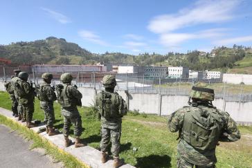 Das Turi-Gefängnis in der ecuadorianischen Stadt Cuenca. Die Gewalt in den Gefängnissen korreliert mit dem Rest des Landes Das Turi-Gefängnis in der ecuadorianischen Stadt Cuenca. Die Gewalt in den Gefängnissen korreliert mit dem Rest des Landes