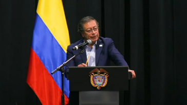 Präsident Gustavo Petro in Chicago: "Gaza ist Ausdruck der Barbarei"