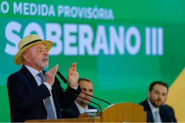 In der jüngsten Datafolha-Umfrage lag Lula in einer möglichen Stichwahl mit 48 zu 43 Prozent vor dem PL-Kandidaten