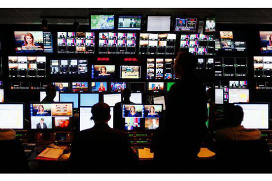 Künftig darf keine natürliche oder legale Person mehr als sechs landesweite TV Lizenzen erwerben, oder drei, wenn eine der Lizenzen im Stadtgebiet von Montevideo liegt