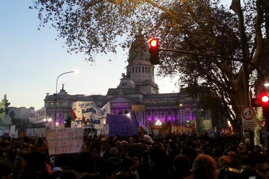 Mehr als 200.000 Menschen nahmen an der Kundgebung in Buenos Aires statt