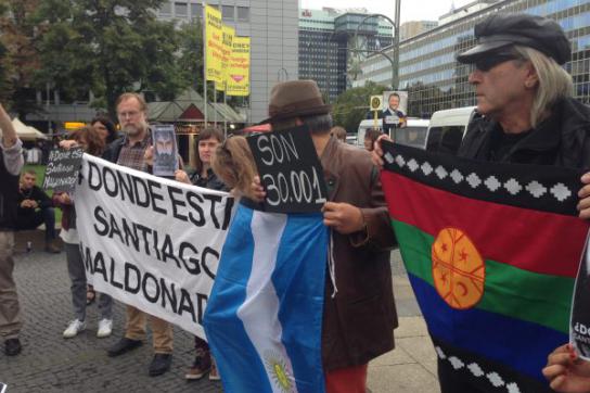 Auch in Berlin gab es Proteste unweit der Botschaft von Argentinien