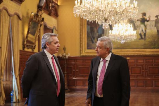Der gewählte Präsident von Argentinien, Alberto Fernández (links), und der Präsident von Mexiko, Andres Manuel López Obrador, wollen gemeinsam die Linke in Lateinamerika wieder voranbringen