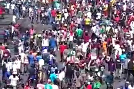 Demonstrationszug zum Präsidentenpalast in Port-au-Prince am 11. Oktober