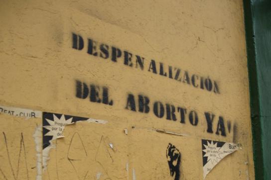 Graffiti "Despenalización del aborto ya"