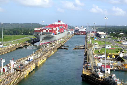 Der Panamakanal zählt zu den strategisch bedeutendsten Wasserstraßen der Welt