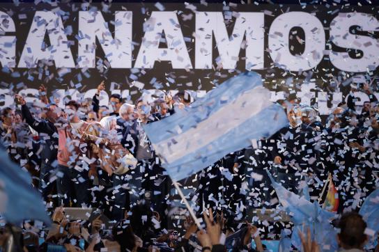 "Wir haben gewonnen", die Peronistische Partei feiert ihren Wahlsieg in der Provinz Buenos Aires