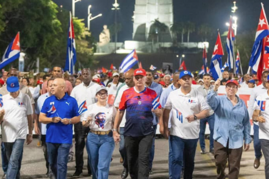 Am 1. Mai zeigte Kuba die Bereitschaft sich zu verteidigen