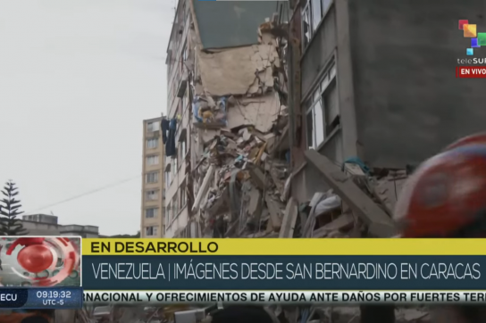 Ein eingestürztes Wohngebäude in Caracas. Rettungskräfte sind seit den frühen Morgenstunden im Einsatz
